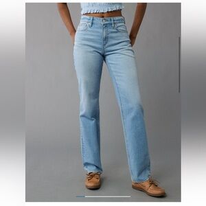AE Super High waisted Straight Jean